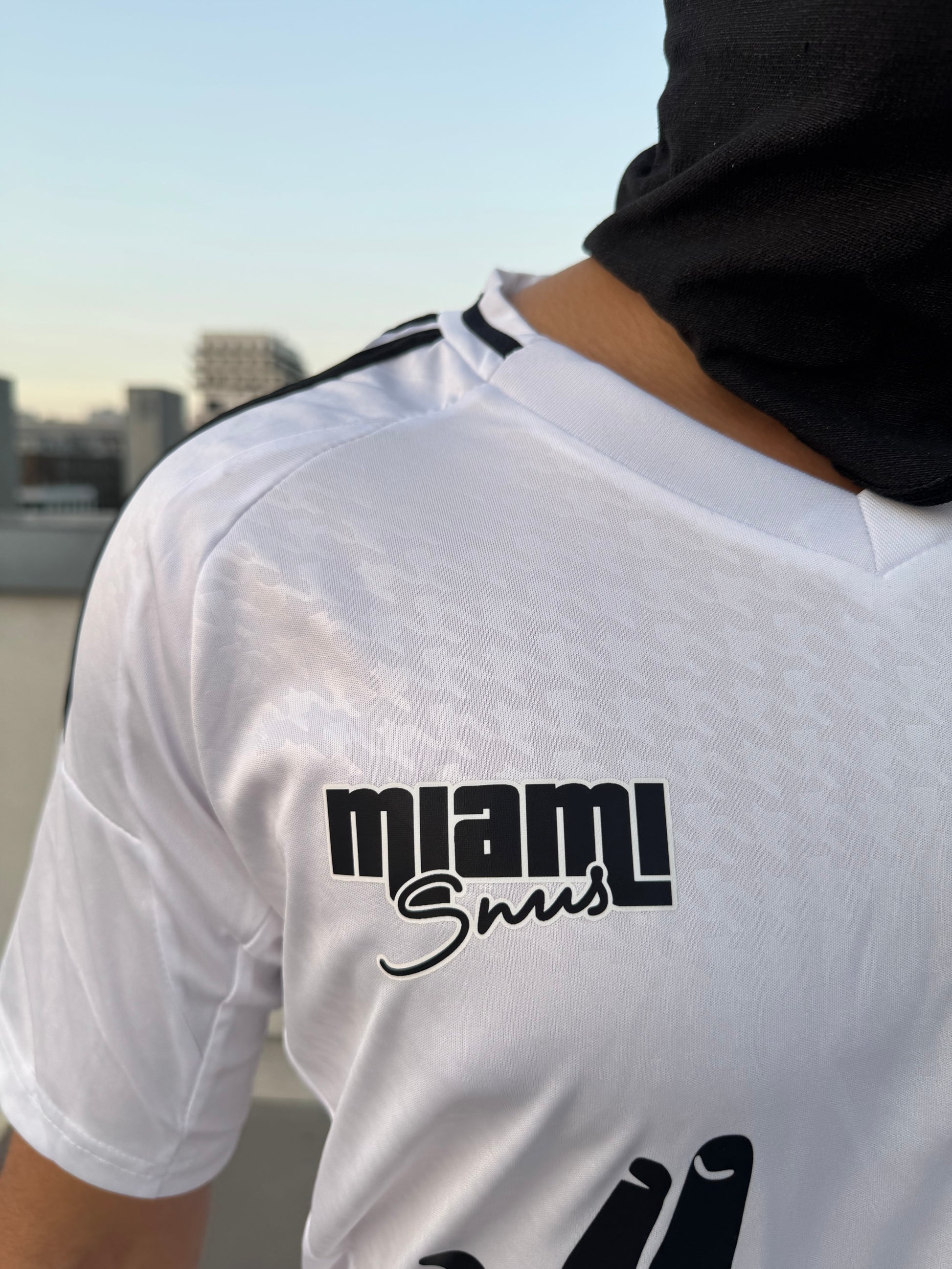 Maillot Jul La zone en personne