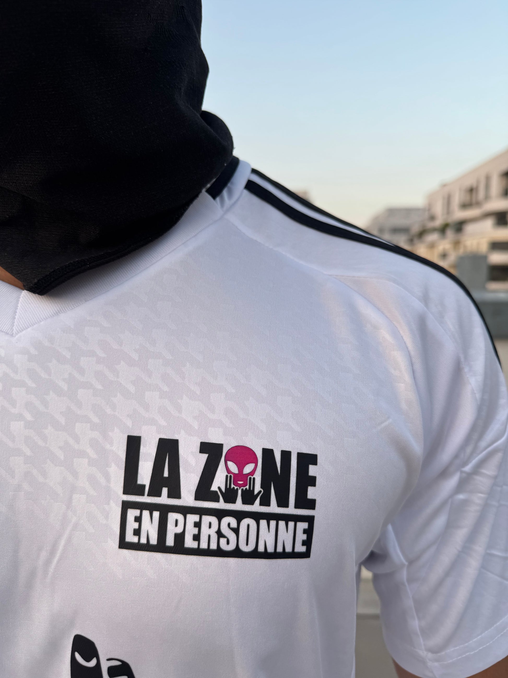 Maillot Jul La zone en personne
